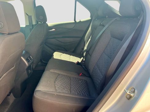 Used 2020 Chevrolet Equinox LT AWD/4WD image 24