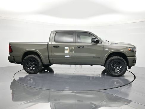 New 2026 RAM 1500 4x4 Crew Cab image 4