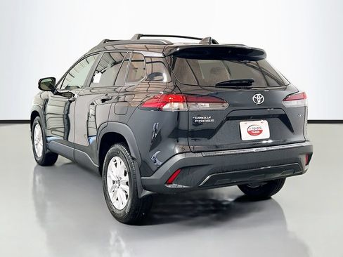 New 2026 Toyota Corolla Cross LE FWD image 6