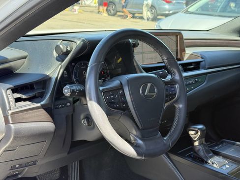 Used 2019 Lexus ES 350 image 17