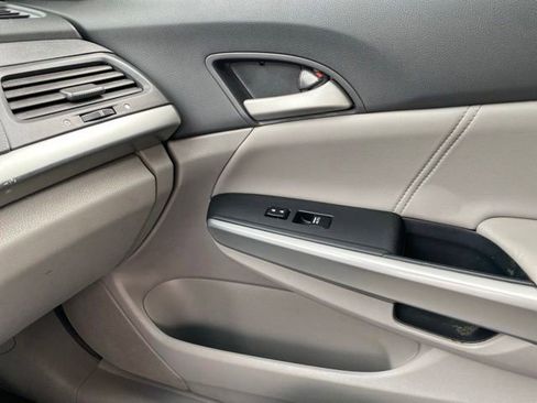 Used 2010 Honda Accord EX-L image 15
