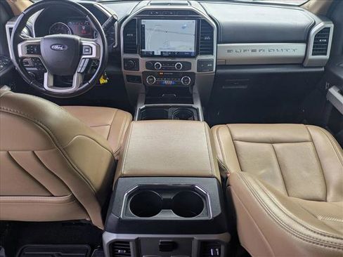 Used 2022 Ford F250 Lariat w/ Chrome Package image 16