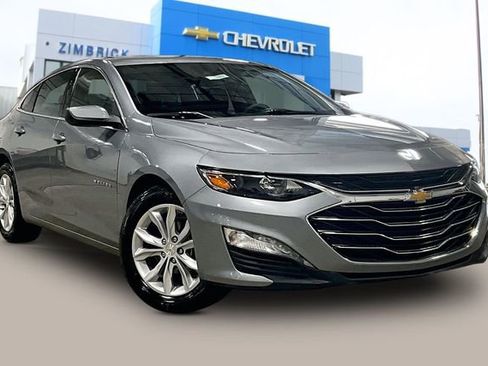 Used 2024 Chevrolet Malibu LT image 1