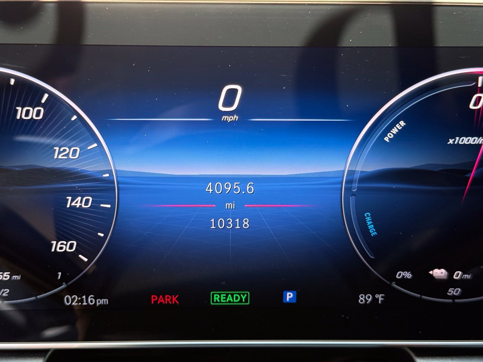 Used 2025 Mercedes-Benz GLC 350e 4MATIC image 32