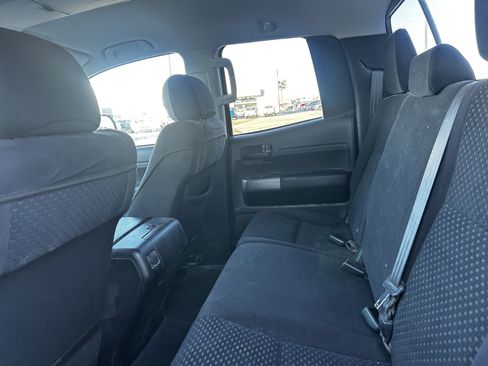 Used 2012 Toyota Tundra 4x4 Double Cab image 10