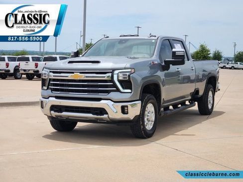Used 2024 Chevrolet Silverado 2500 LTZ w/ LTZ Convenience Package AWD/4WD image 6