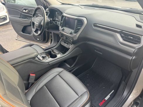 Used 2023 GMC Acadia AT4 w/ Preferred Package AWD/4WD image 15