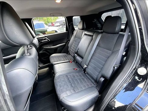 Used 2024 Mitsubishi Outlander SE AWD/4WD image 20