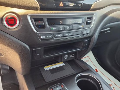 Used 2023 Honda Passport TrailSport image 19