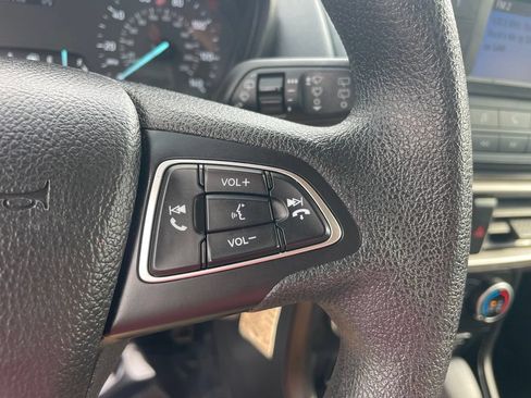 Used 2021 Ford EcoSport S AWD/4WD image 18