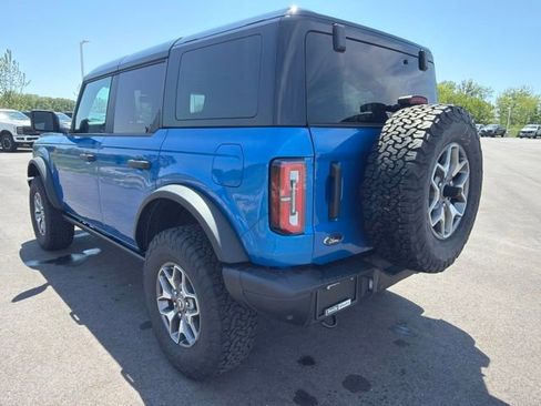 Used 2025 Ford Bronco Badlands AWD/4WD image 13