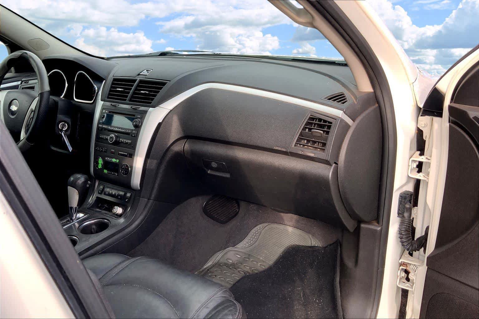 Used 2012 Chevrolet Traverse LT AWD/4WD image 23