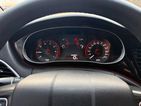 Used 2016 Dodge Dart SE w/ Convenience Group image 9