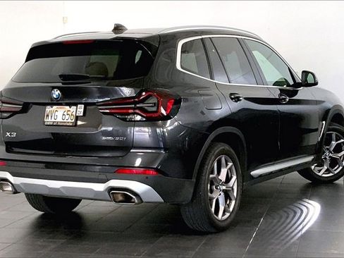 Certified 2023 BMW X3 sDrive30i image 6