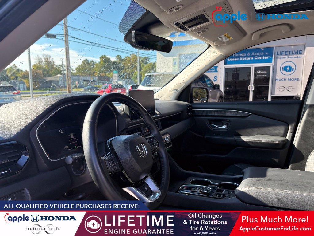 Used 2024 Honda Pilot Elite image 7