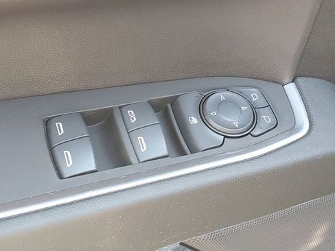 Certified 2025 GMC Sierra 1500 Elevation AWD/4WD image 16