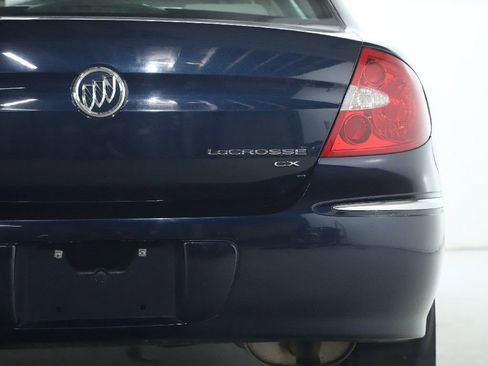 Used 2009 Buick LaCrosse CX image 9