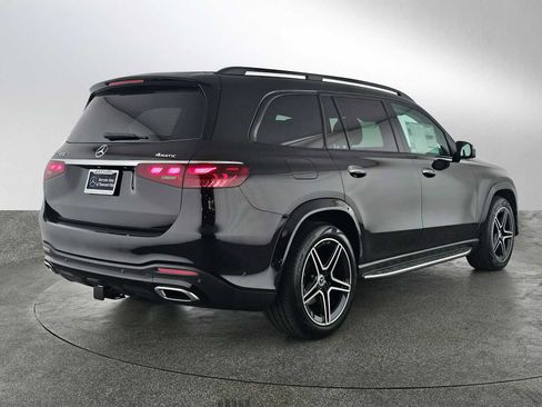 New 2026 Mercedes-Benz GLS 450 4MATIC image 3