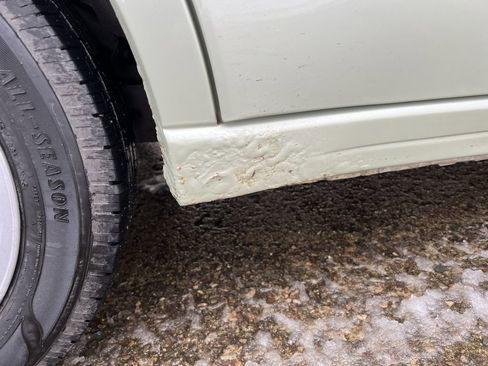 Used 2011 Ford Focus SE image 19