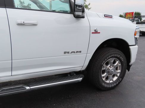 Used 2024 RAM 2500 Laramie AWD/4WD image 23