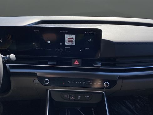 New 2026 Kia Carnival LXS FWD image 23