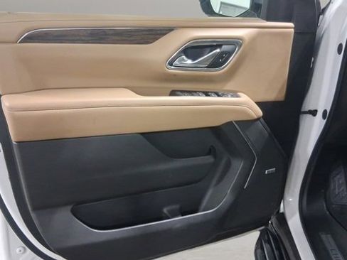 Used 2024 Chevrolet Tahoe Premier image 24