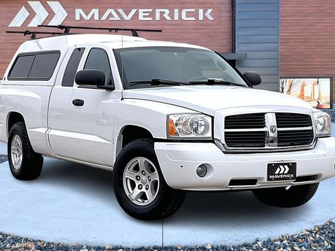 Used 2006 Dodge Dakota SLT w/ Trailer Tow Group image 1