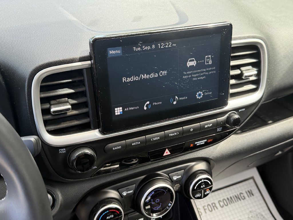 Certified 2026 Hyundai Venue SEL FWD image 24