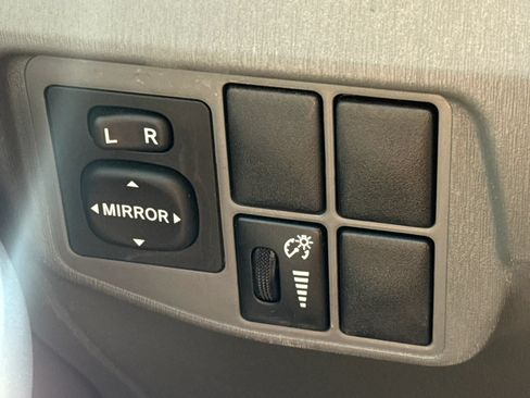 Used 2011 Toyota Prius Three w/ Navigation Pkg FWD image 25