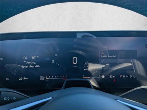 Used 2025 Buick Enclave Avenir w/ Super Cruise Package image 12