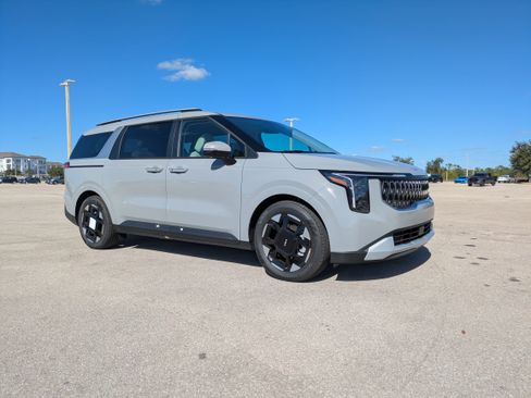 New 2026 Kia Carnival EX image 18