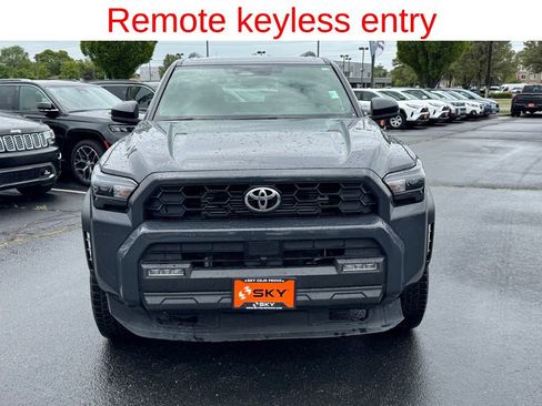 Used 2025 Toyota 4Runner TRD Off-Road AWD/4WD image 3