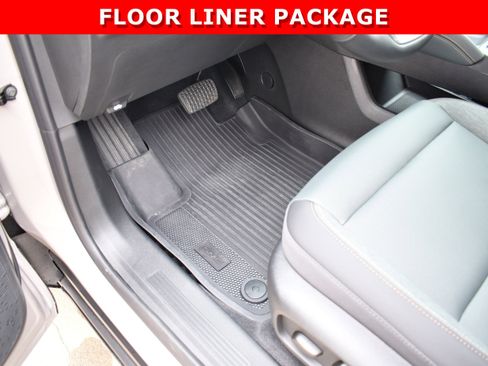 Used 2026 GMC Terrain AT4 w/ Technology Package II image 28