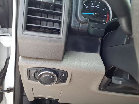 Used 2020 Ford F250 XL w/ STX Appearance Package AWD/4WD image 29