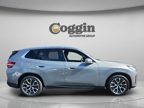 New 2026 BMW X3 xDrive30i w/ Convenience Package AWD/4WD image 7