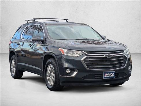Used 2021 Chevrolet Traverse LT w/ LPO, Cargo Package image 3