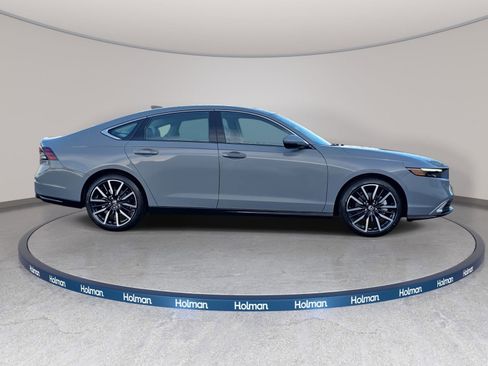 New 2025 Honda Accord Touring image 4