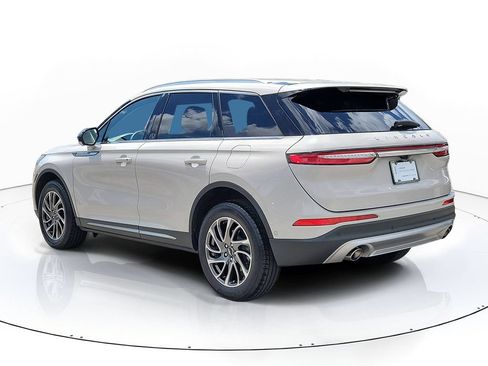 Certified 2020 Lincoln Corsair FWD image 4
