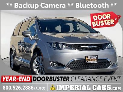 Used 2018 Chrysler Pacifica Touring-L