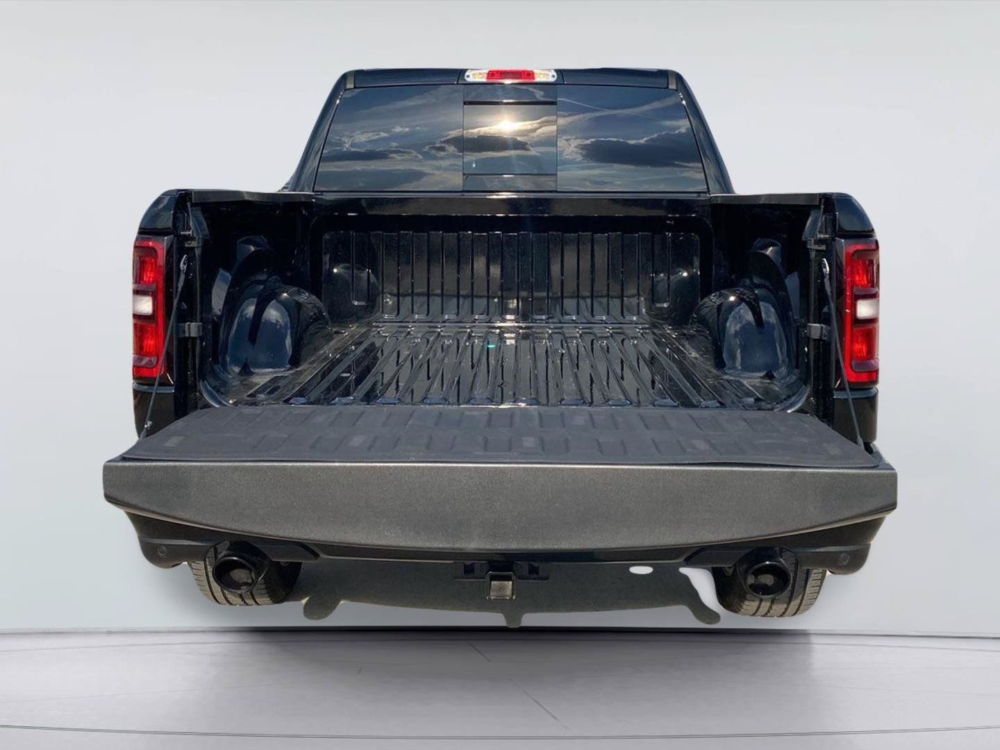 Used 2026 RAM 1500 Express RWD image 26