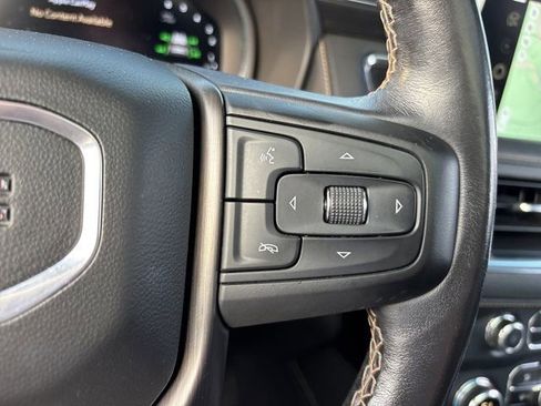 Used 2022 GMC Yukon AT4 image 37