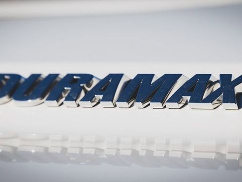 Used 2021 Chevrolet Silverado 1500 LTZ w/ LTZ Premium Package image 23