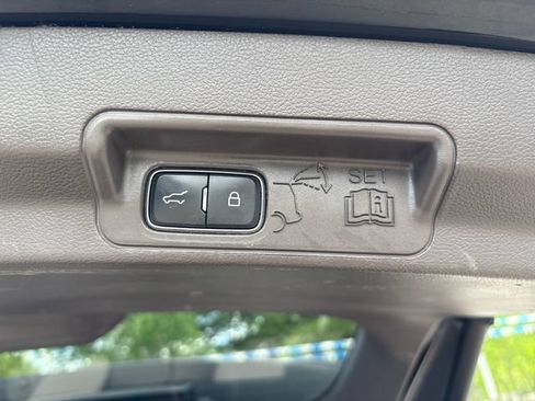 Used 2021 Ford Explorer Platinum AWD/4WD image 26