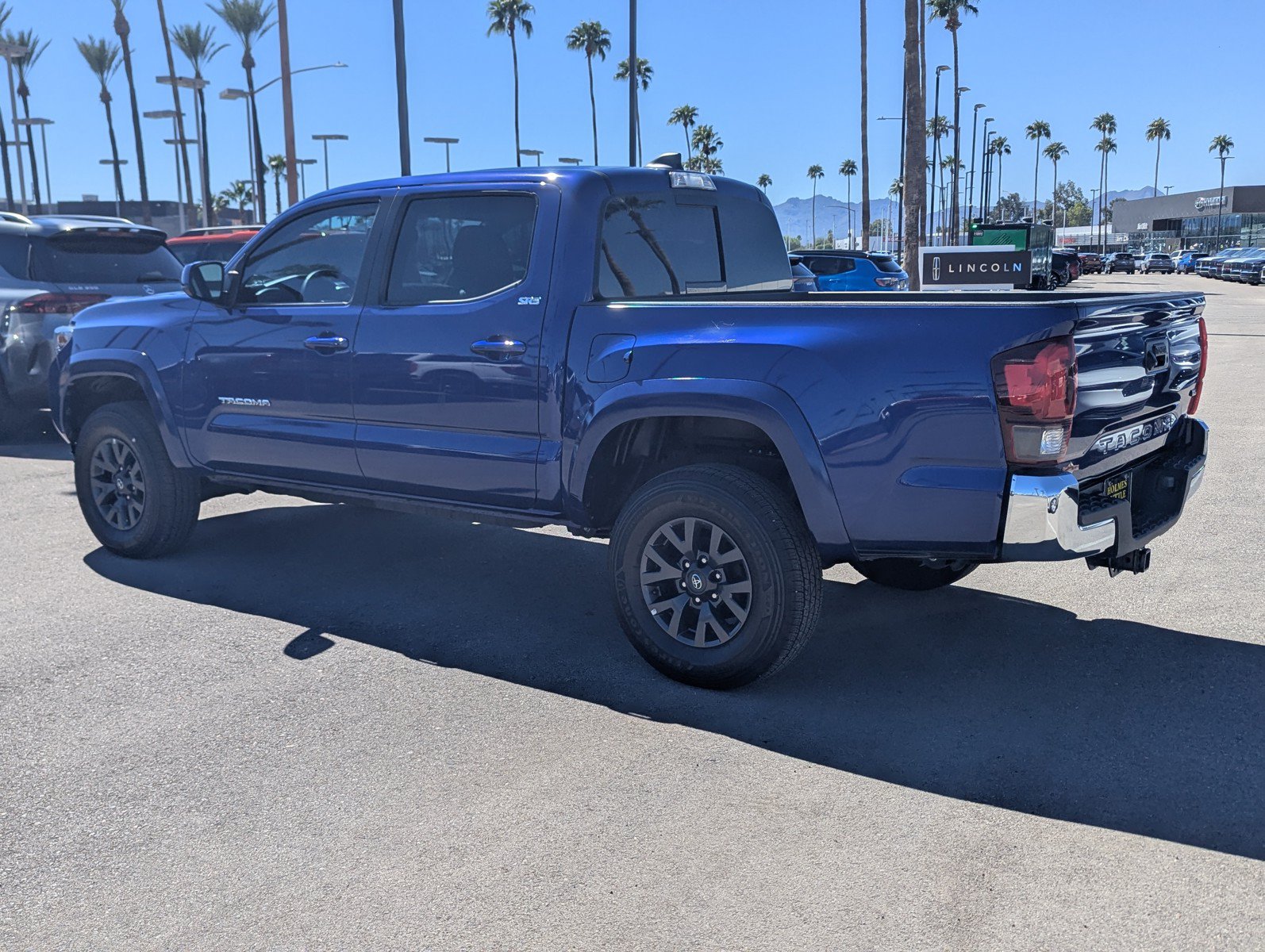 Used 2023 Toyota Tacoma SR5 RWD image 4