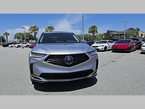 Certified 2026 Acura MDX w/ Technology Package FWD image 32