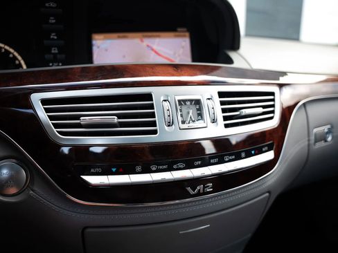 Used 2007 Mercedes-Benz S 65 AMG image 33
