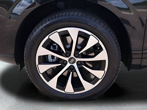 New 2026 Audi Q3 quattro 2.0T AWD/4WD image 27