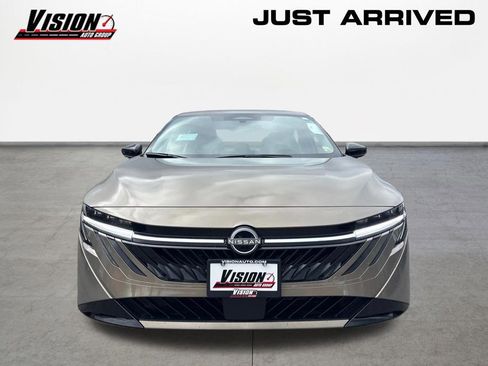 New 2026 Nissan Sentra SV w/ SV Convenience Package FWD image 2
