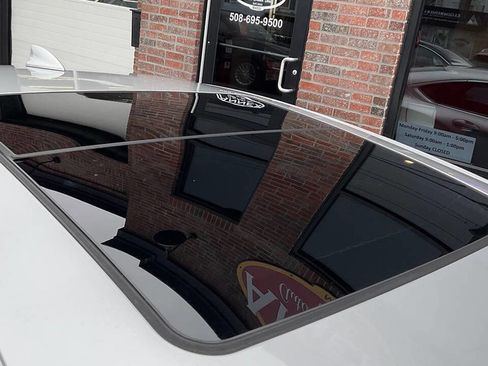 Used 2017 Chevrolet Impala Premier w/ Enhanced Convenience Package image 7