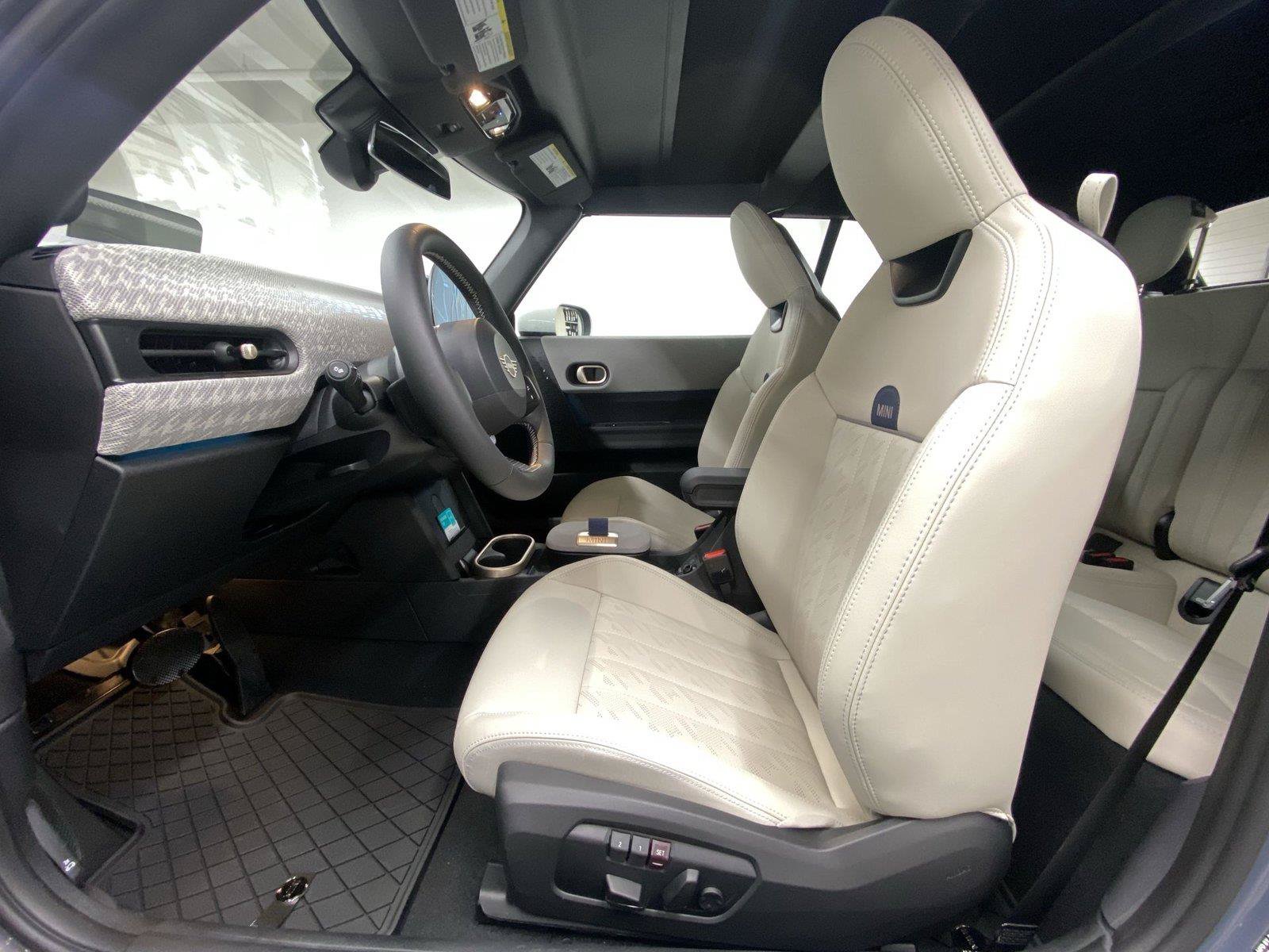 New 2026 MINI Cooper S FWD image 17